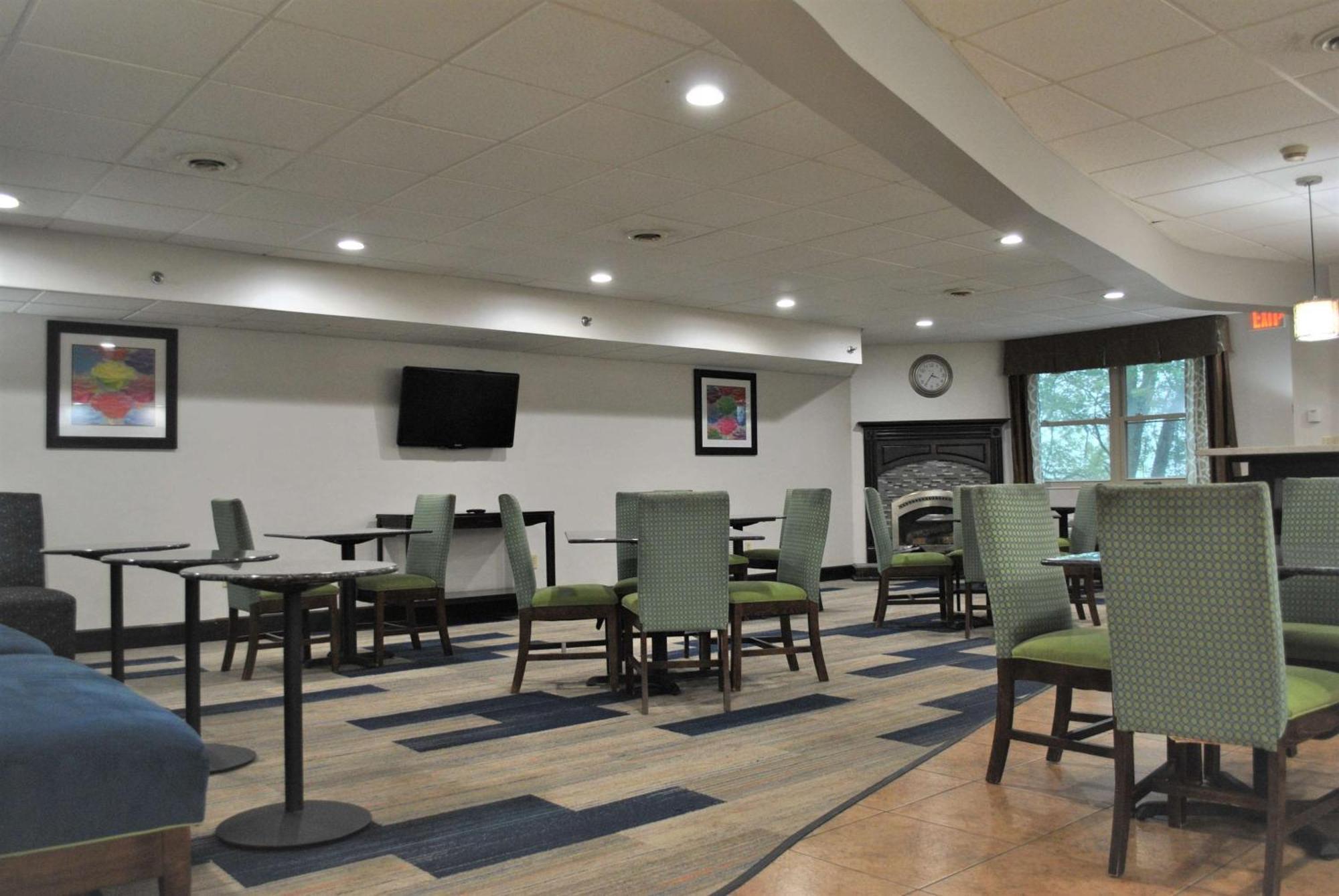 Best Western Owego Inn Luaran gambar