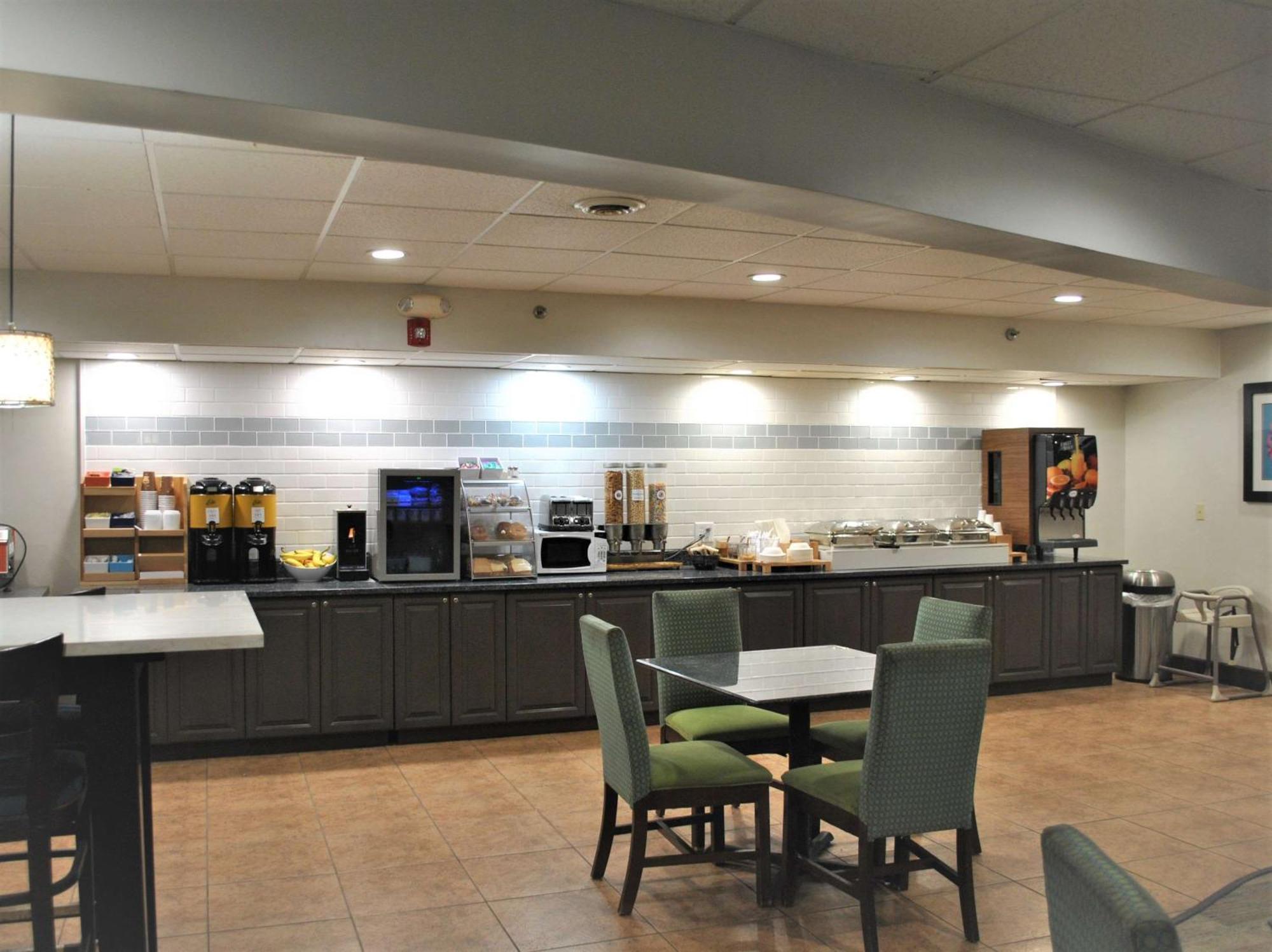 Best Western Owego Inn Luaran gambar